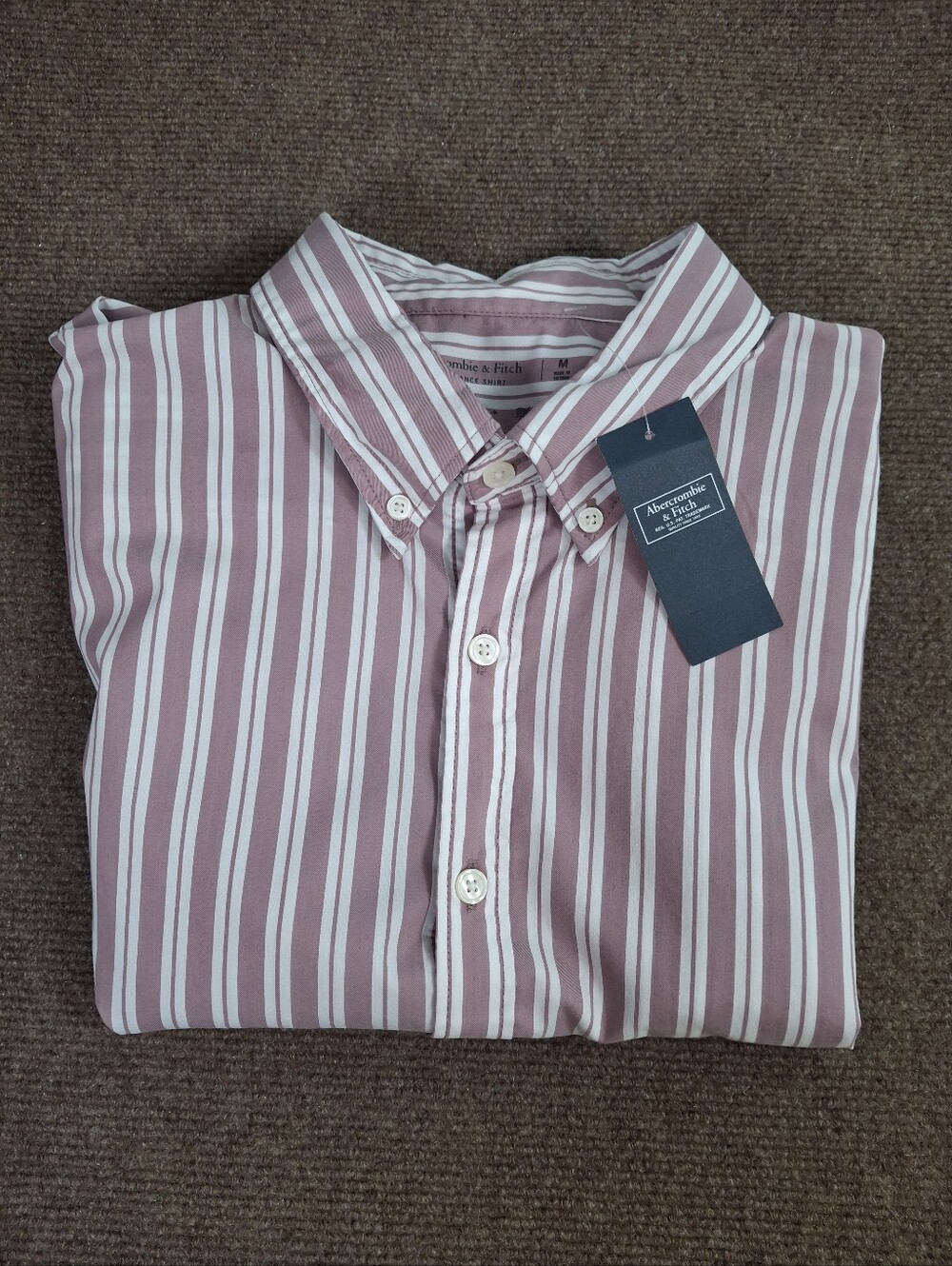 NWT Abercrombie & Fitch Performance Purple Short Sleeve Button Up Shirt Size Med